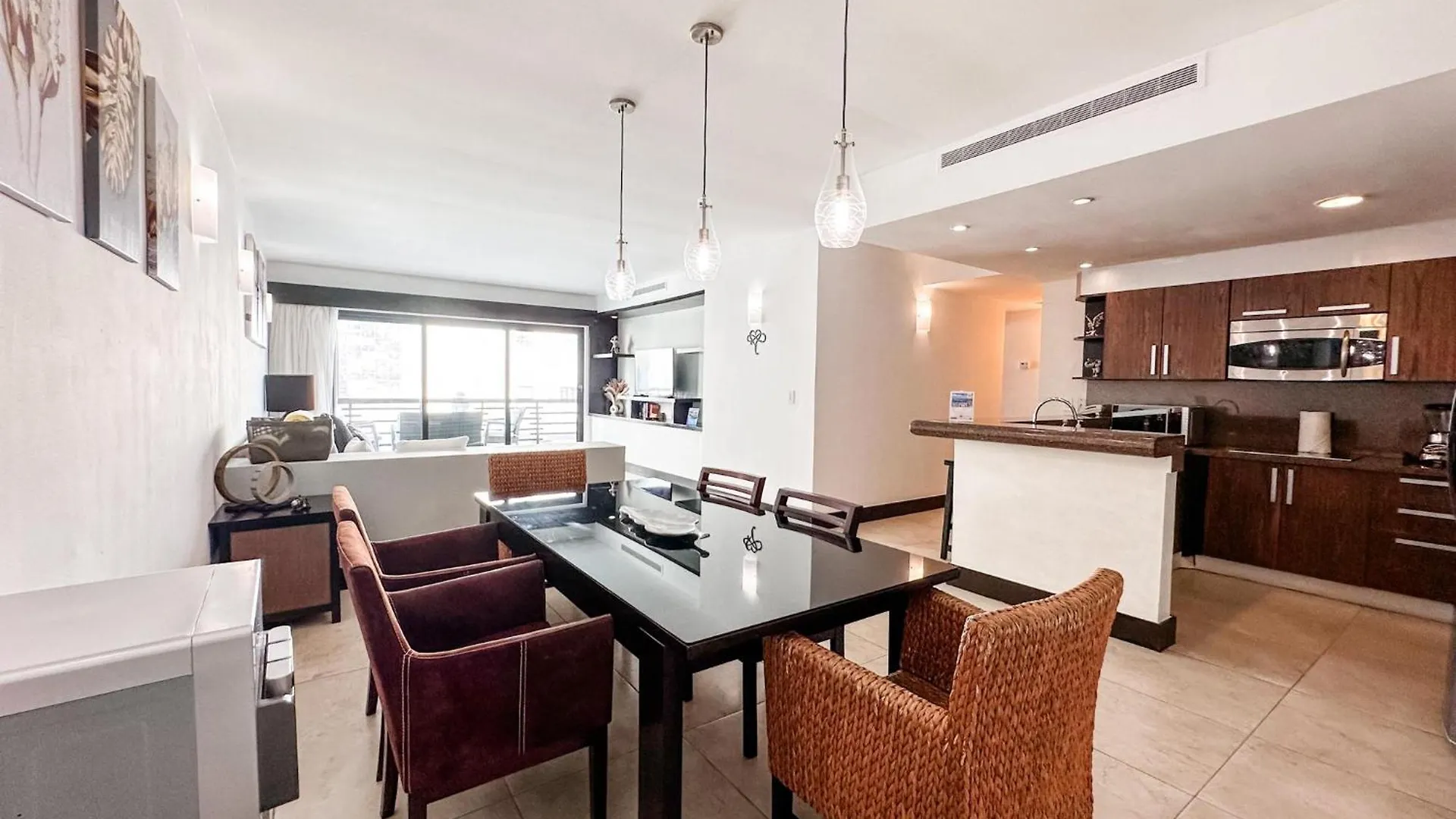 At 1124 Two Bed Reflecting Pool View Close Beach Apartment Playa del Carmen Mexico